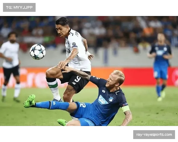 霍芬海姆门将屡献神扑 一己之力为球队客场守得一分 霍芬海姆门将屡献神扑 一己之力为球队客场守得一分